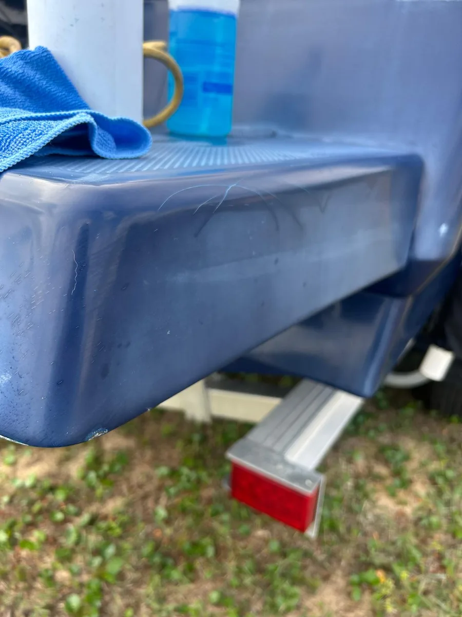 Robalo Cayman 226 hull oxidation restoration, Panama City FL 32405